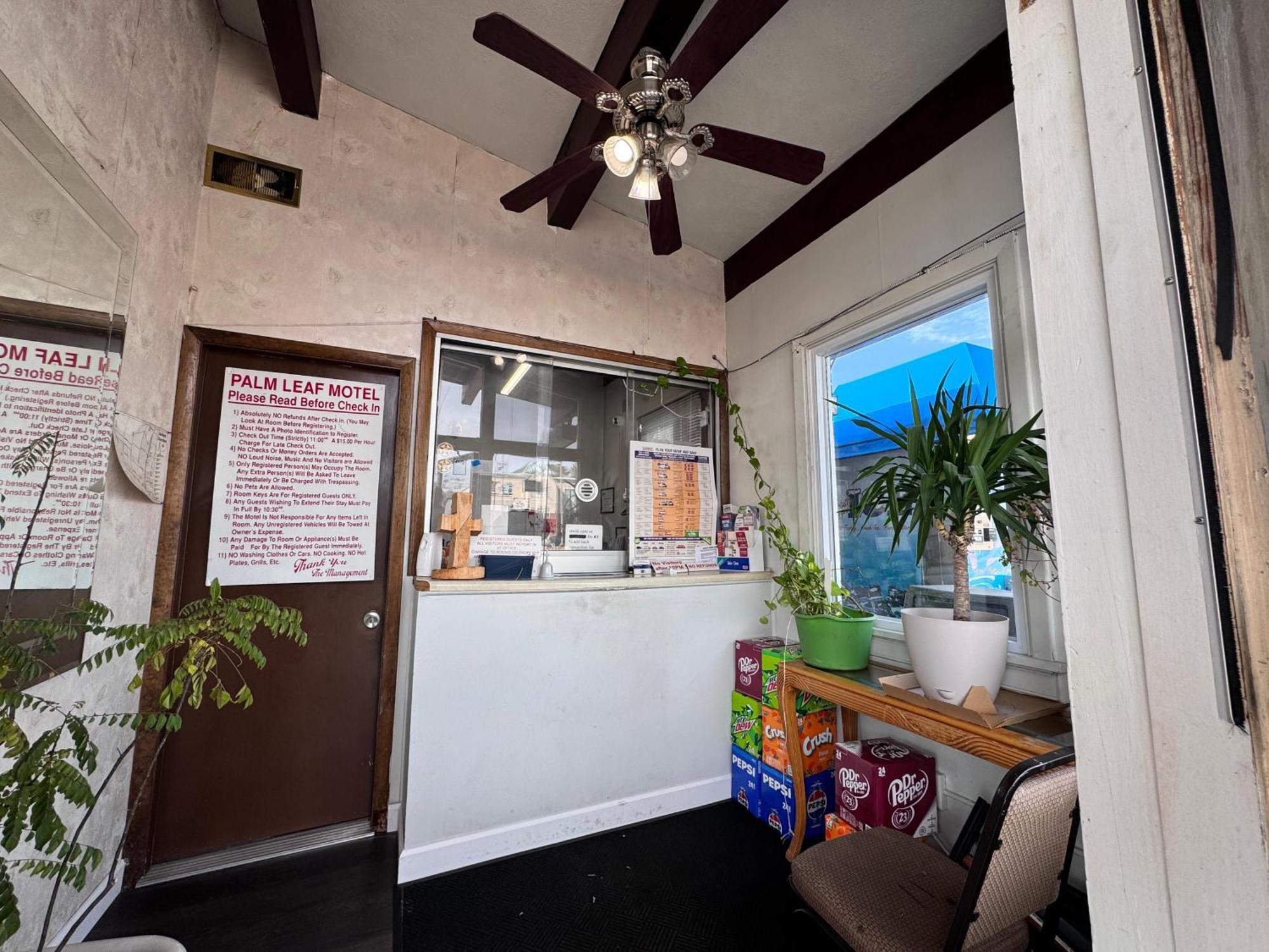 Oyo Palm Leaf Motel Ashland Εξωτερικό φωτογραφία