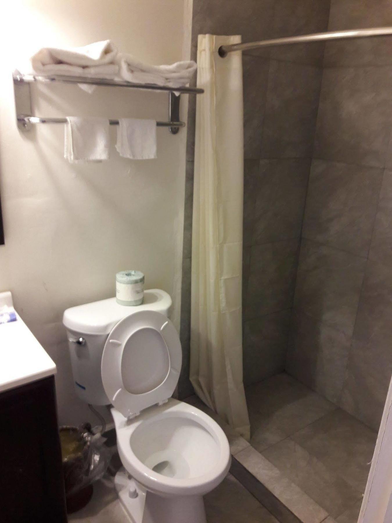 Oyo Palm Leaf Motel Ashland Εξωτερικό φωτογραφία